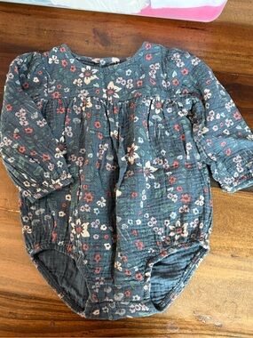 Carters long sleeve bubble romper